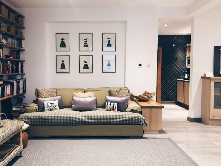 Quiet Kensington Flat Ideal For Central Londra Esterno foto